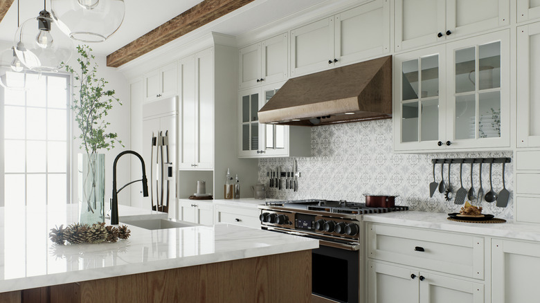 elegant white kitchen decor