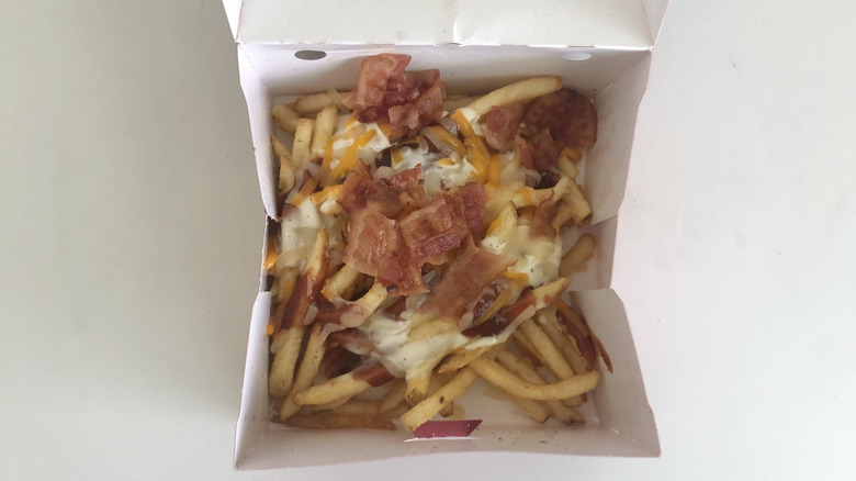 Sheetz Firehouse Fries with ranch, barbecue, and bacon.