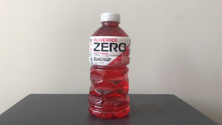 Fruit Punch Zero Powerade bottle