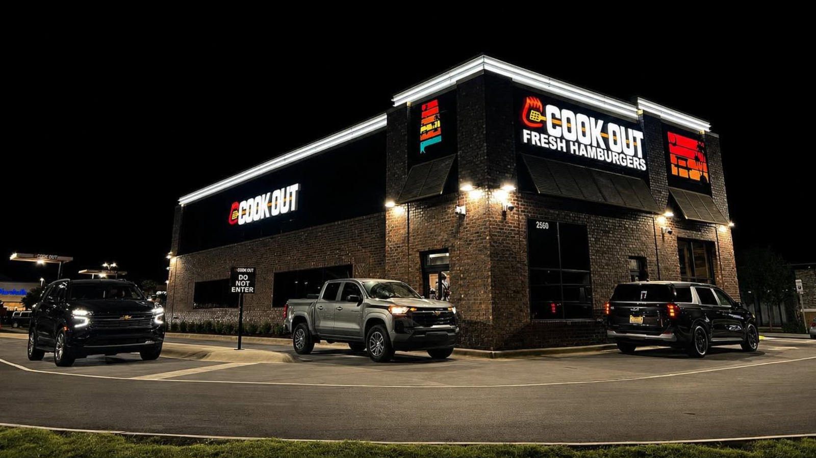15 Regional Fast Food Chains Worth Planning A Road Trip Around