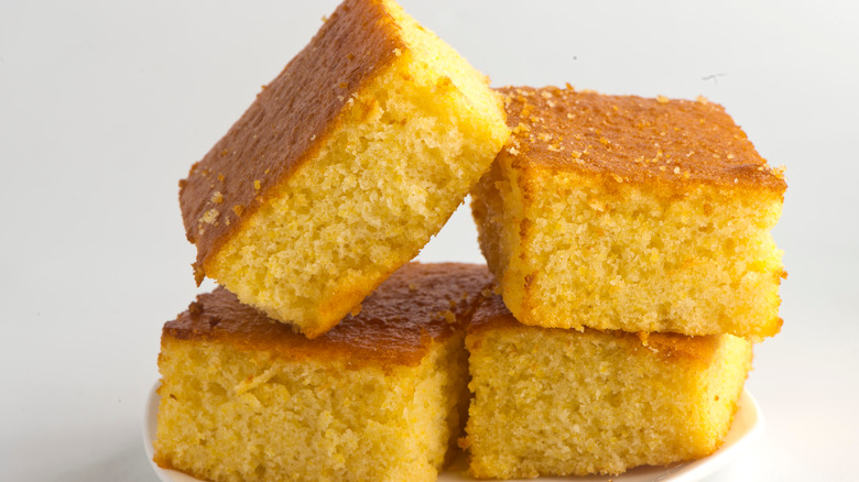 15 Tips You Need For The Absolute Best Cornbread