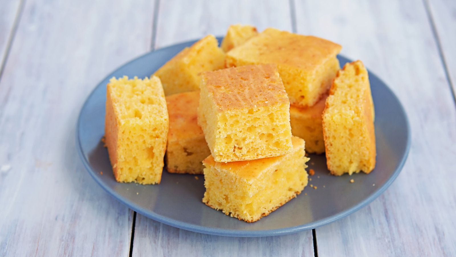 15 Tips You Need For The Absolute Best Cornbread – Tasting Table