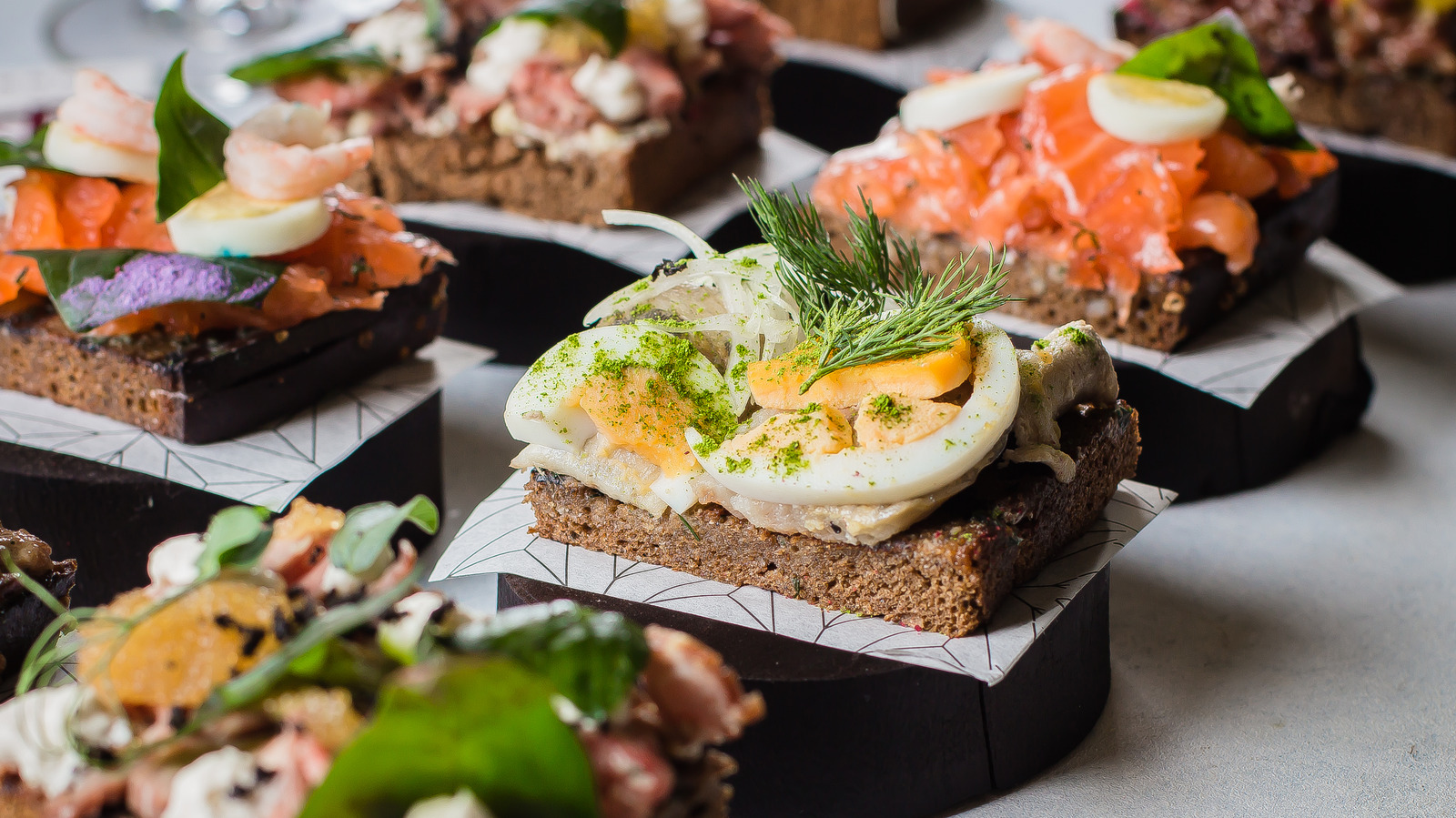 15 Top Spots For Elegant Toasts Across San Francisco