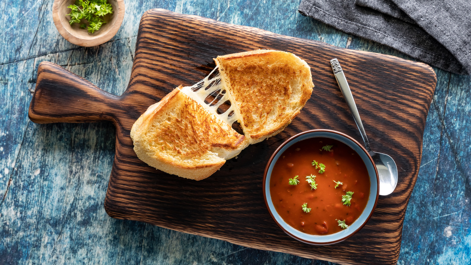 11 Best Soup Bread Bowl Recipes - Parade