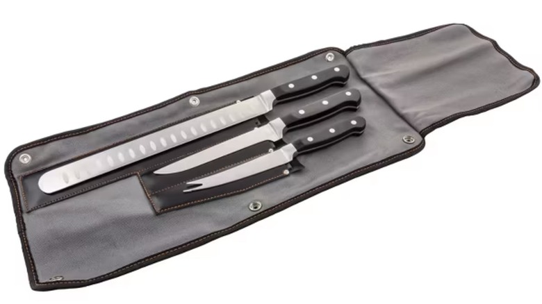 Oklahoma Joe's 3-piece blacksmith stainless steel grilling knife set in carrying case