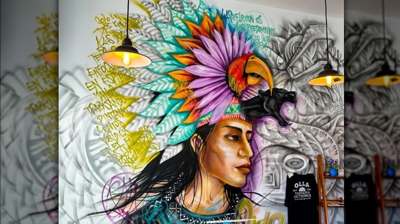 Olla Taquiera inside artwork