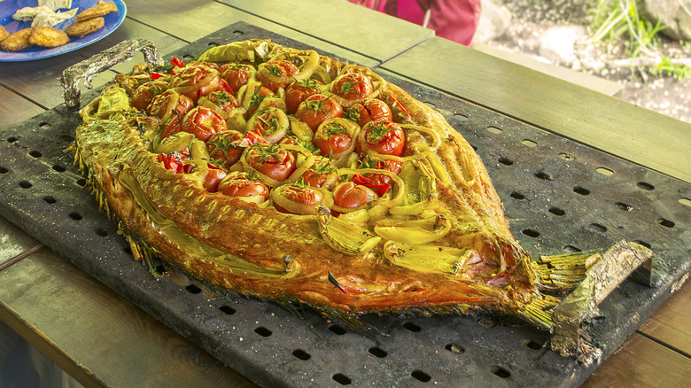 a big plate with koktal