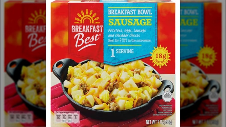 A boxed Breakfast Best Sausage and Gravy Breakfast Bowl isolated on a white background
