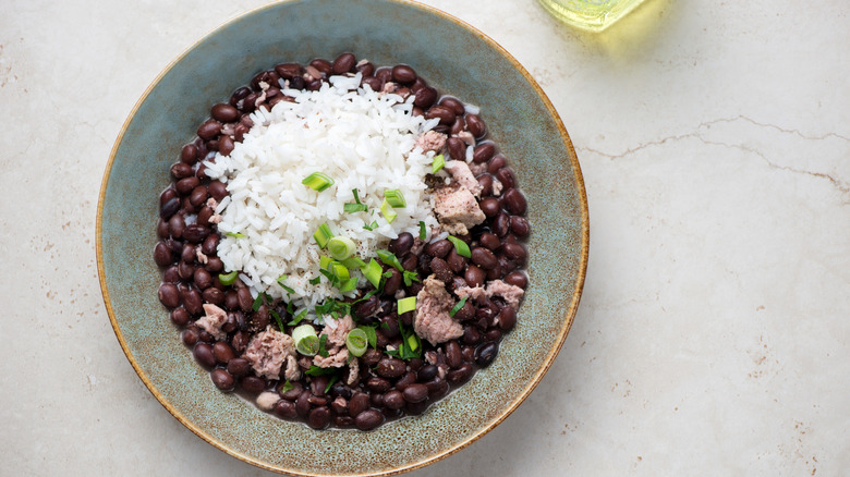 A bowl of Cuban-style black beans.