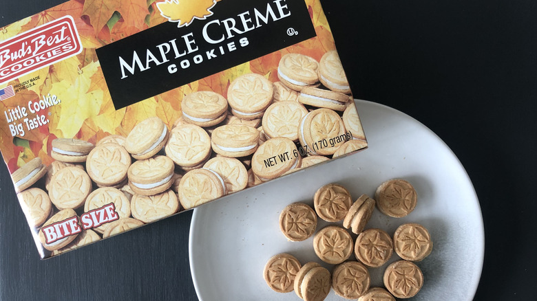 Bud's Best maple creme cookies from Dollar Tree.