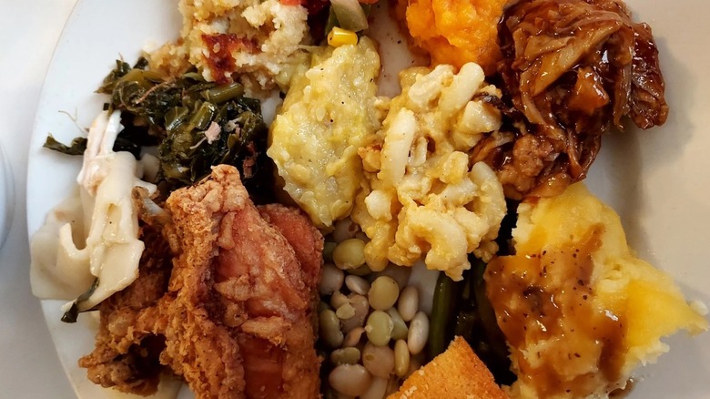 Mrs. Wilkes' Dining Room's a la carte soul food plate