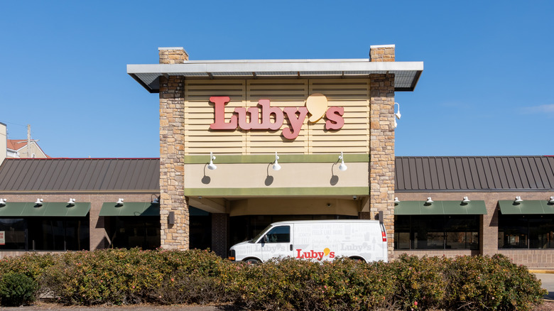 Outside of a Luby's restaurant