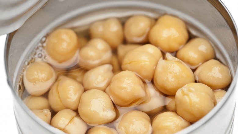 Can of garbanzo beans close-up