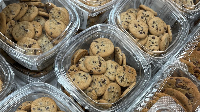 Plastic containers with mini chocolate chip cookies