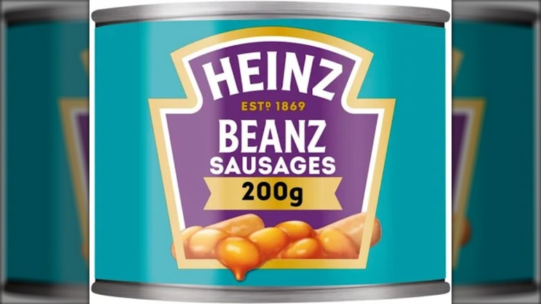 Blue-ish grean can of Heinz Baked Beans with Sausages