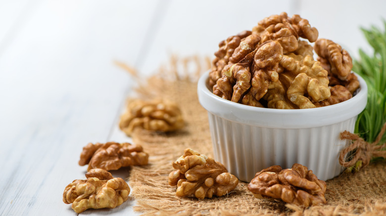 A bowl of walnuts