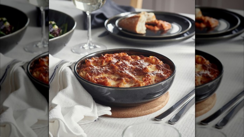 ikea gladelig baking dish on table with food