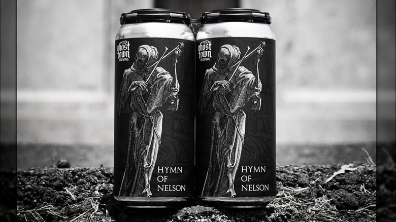 A four-pack of Hymn of Nelson on the ground