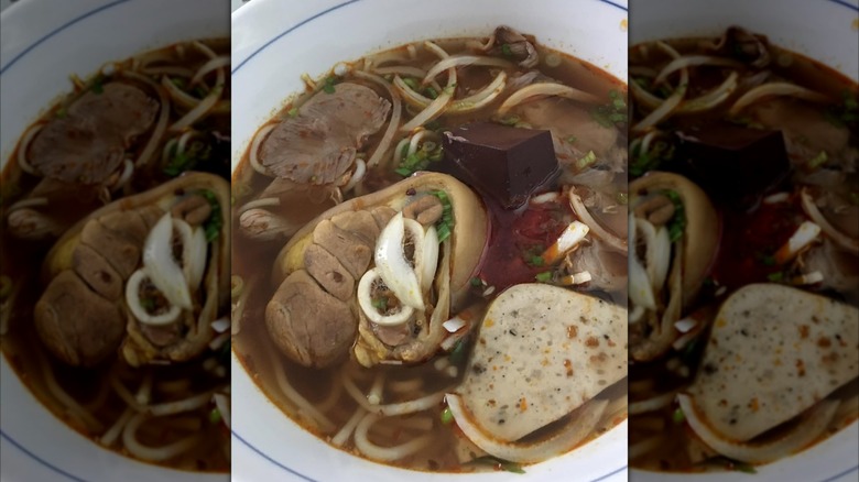 Bowl of Bún Bò Huế from Bun Bo Hue Duc Chuong