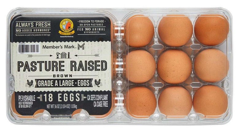 Clear rectangular package with 18 eggs