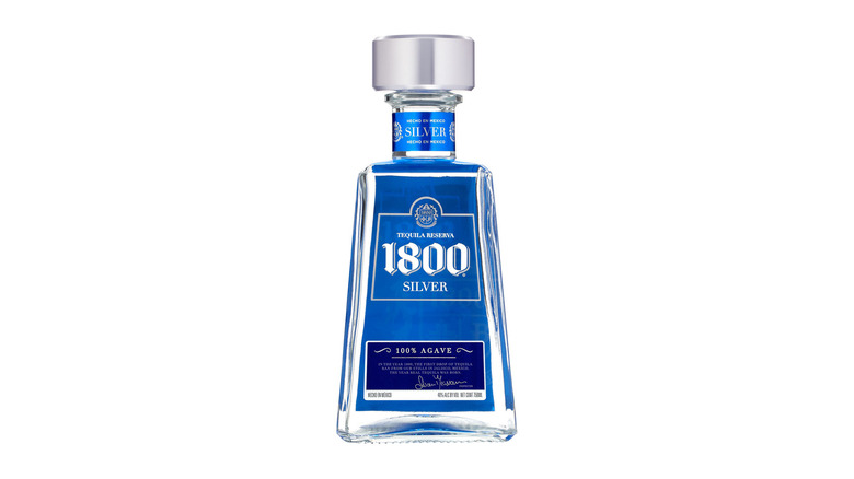 1800 tequila silver bottle