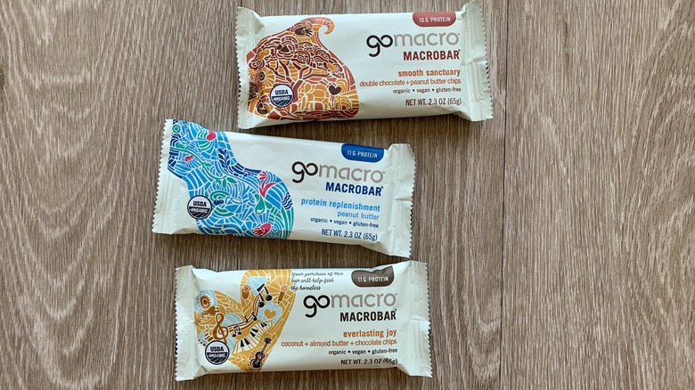 PB2 Performance Chocolate Peanut Butter Plant-Based Protein Bars