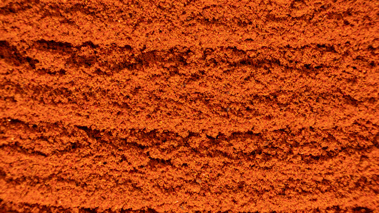 Powdered cayenne pepper up close