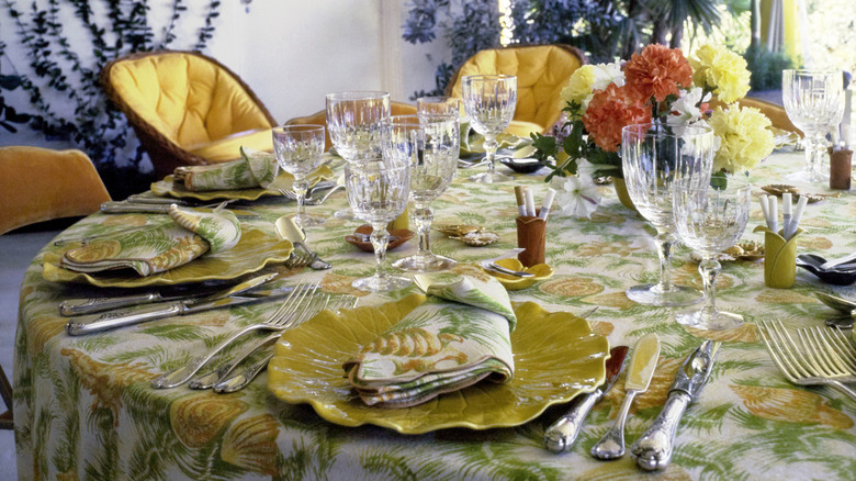 old style table setup with vases