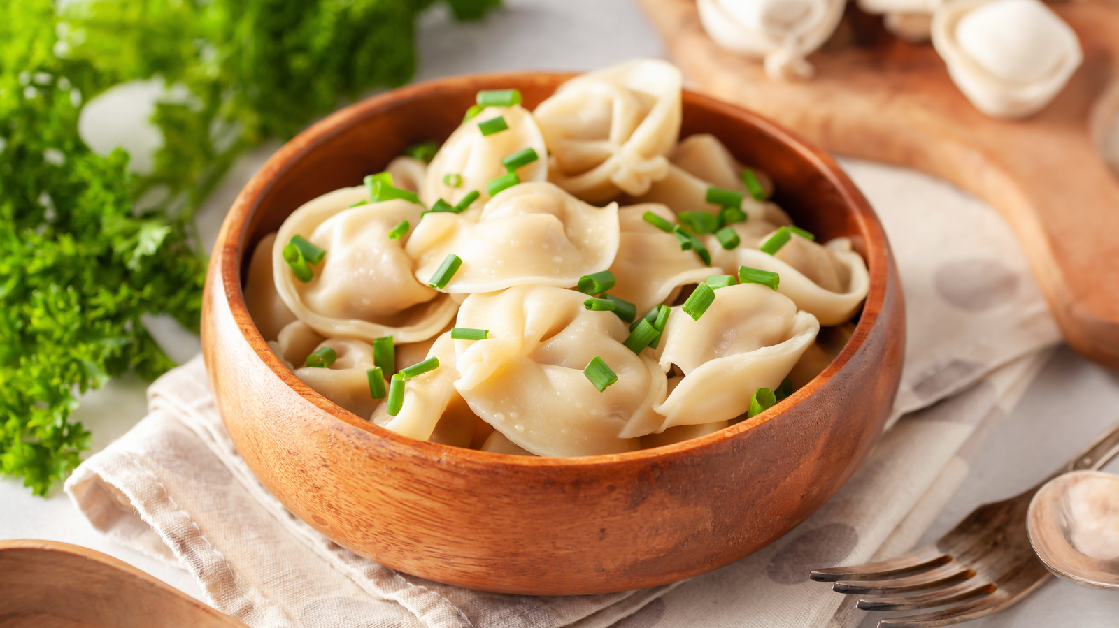 2 Simple Ways Russian Pelmeni Are Commonly Served