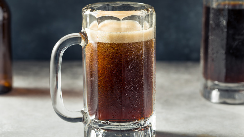 Root beer in a draft glass