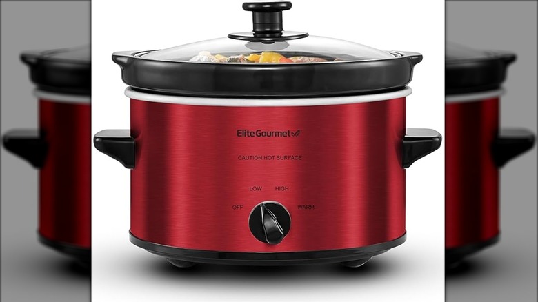 A red Elite Gourmet slow cooker