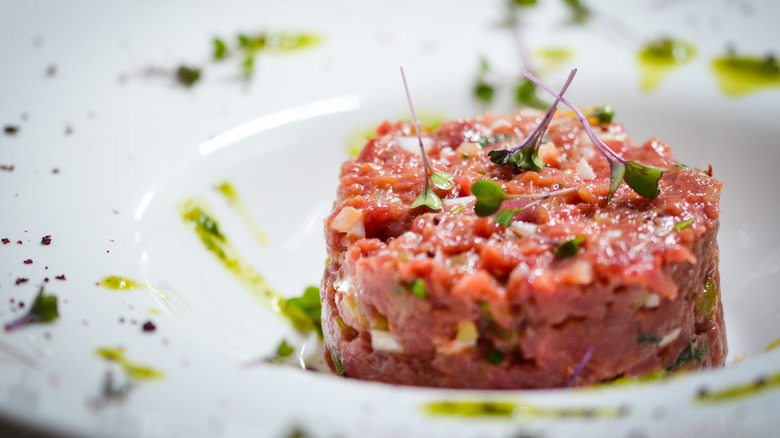 Beef tartare with herbs