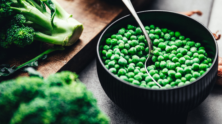 Bowl of fresh green peas