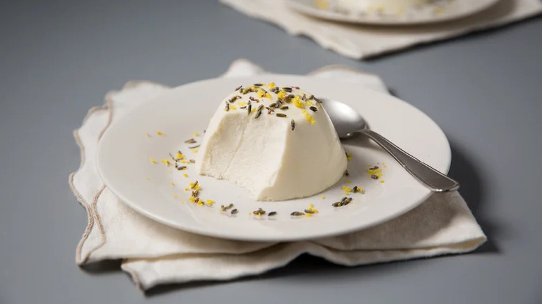 Panna cotta with lavender and lemon zest