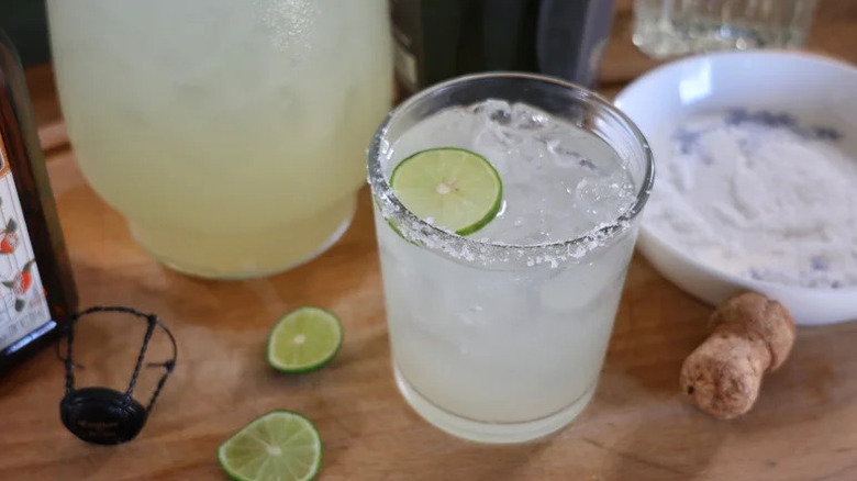 5-Minute Bubbly Champagne Margarita in glass with lime slices