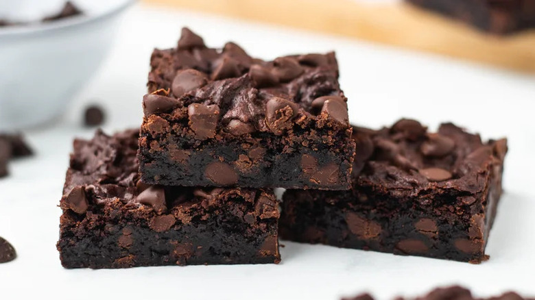 Rich Vegan Brownies with chocolate chips