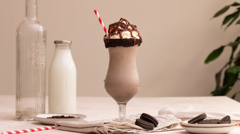 28 Non-Alcoholic Frozen Drink Recipes That'll Be The Star Of Your 4th Of July Party