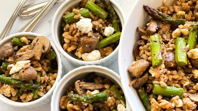 Roasted mushroom and asparagus salad served into small bowls