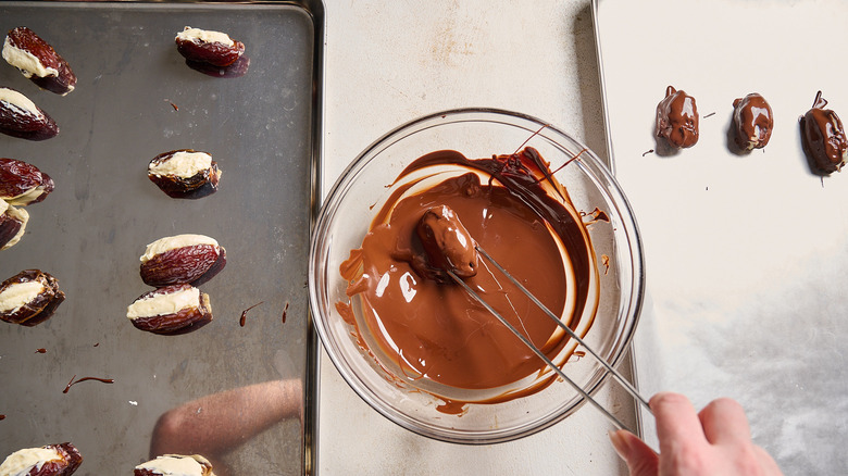 dipping dates in chocolate