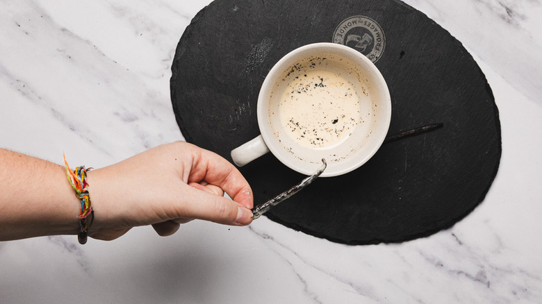 Steeping vanilla pod in cream