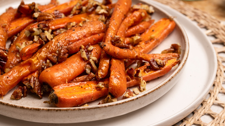 maple pecan glazed carrots