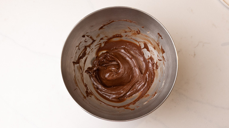 nutella and cream mixture