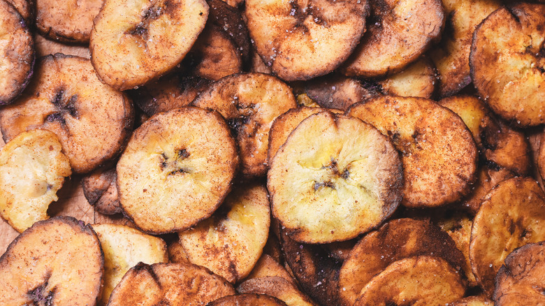 Close up on plantain chip texture