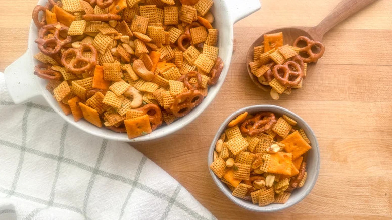 bowl with crunchy buffalo snack mix