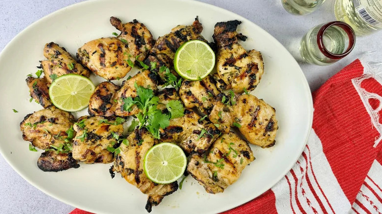 grilled chicken with herbs and limes