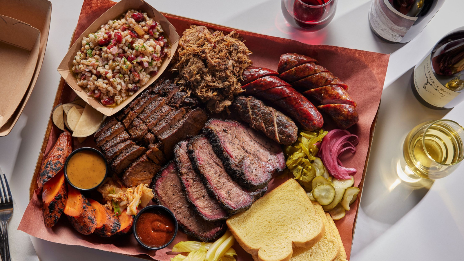 4 Michelin-Starred BBQ Restaurants That Won't Break The Bank - Tasting Table