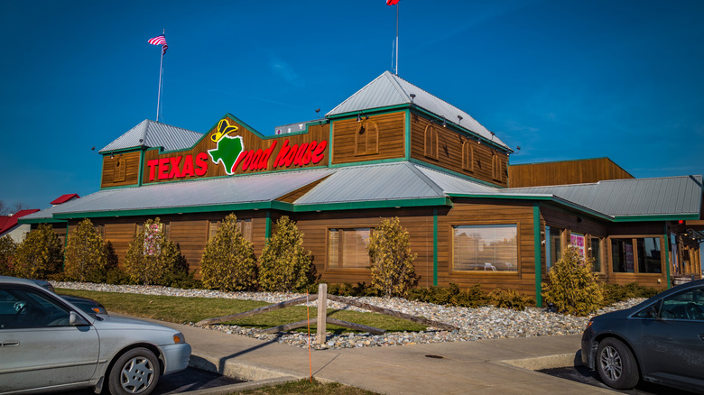 Outside of Texas Roadhouse