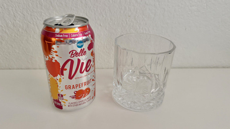 Aldi PurAqua Belle Vie grapefruit can on a table