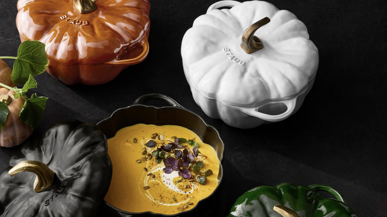 Staub 3.5-quart Pumpkin Cocotte