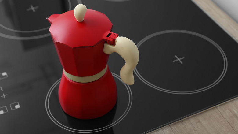 Moka pot on induction stove